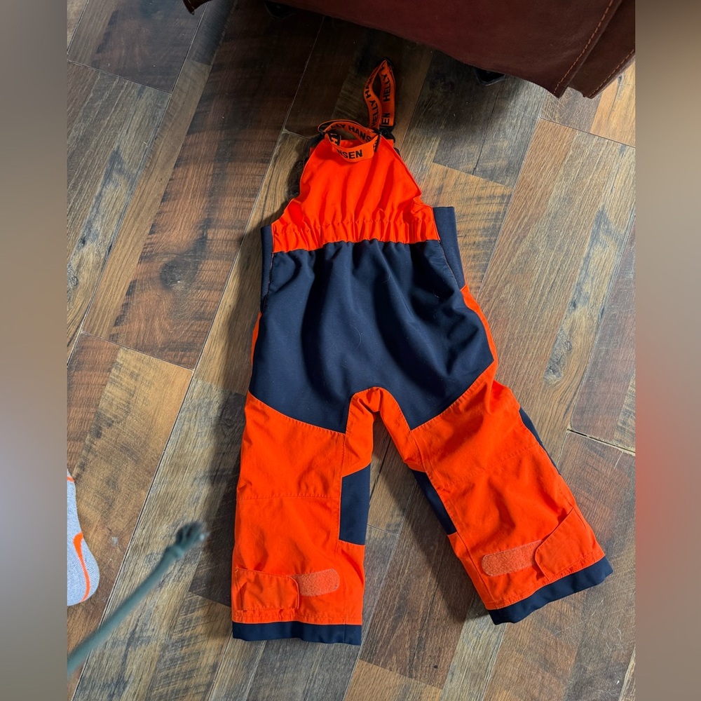 Helly Hansen 2.0 snowbibs size 3 - Picture 2 of 3